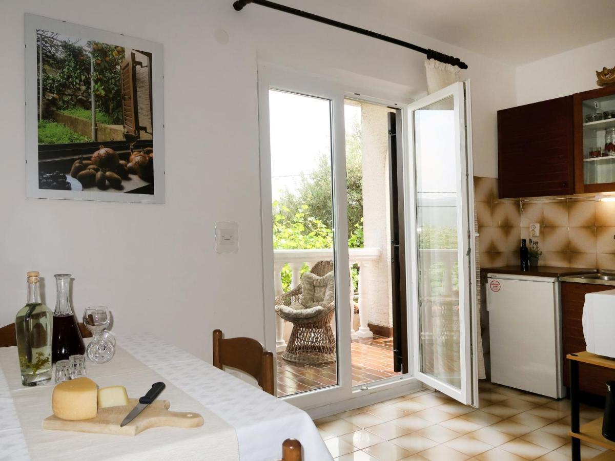 Apartment Meri - Krk211 By Interhome Kornić المظهر الخارجي الصورة